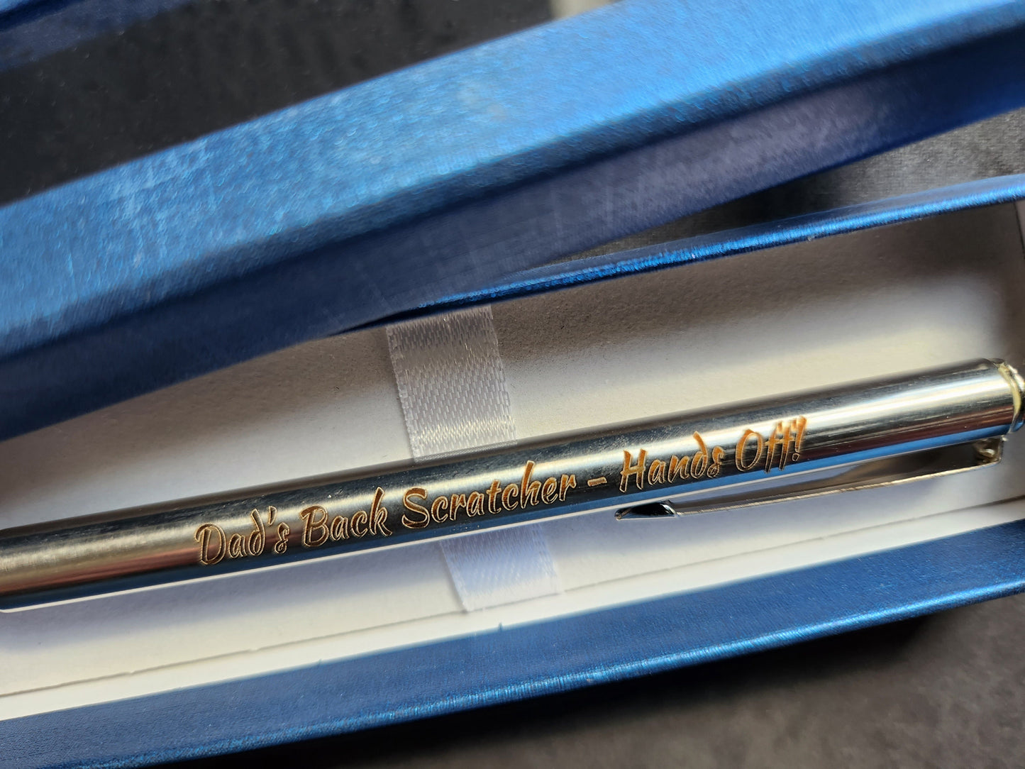 Personalised Telescopic Back Scratcher – Custom Engraved Stainless Steel Gift for Dad, Grandad, Husband, Birthday, Christmas