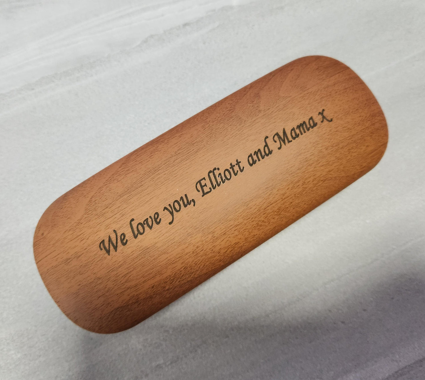 Personalised Glasses Case with Custom Text – Engraved Gift for Him or Her – Protective, Stylish & Unique Eyewear Holder Spectaculars Gogles