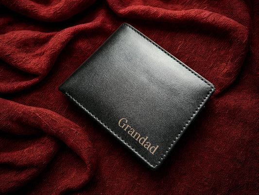 Personalised Engraved Wallet – Custom Black Leather Gift for Dad, Grandad, Husband, Birthday, Father’s Day, Christmas, Anniversary